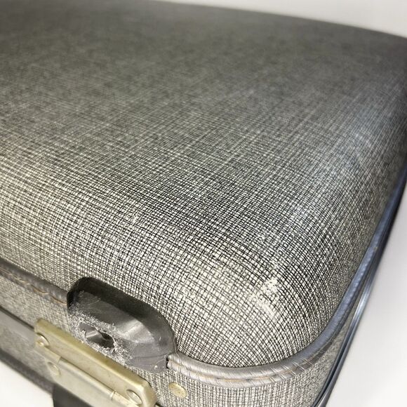 Vintage American Tourister Tri Taper Grey Suitcase Luggage Hard Shell Plaid 50s - Picture 15 of 16